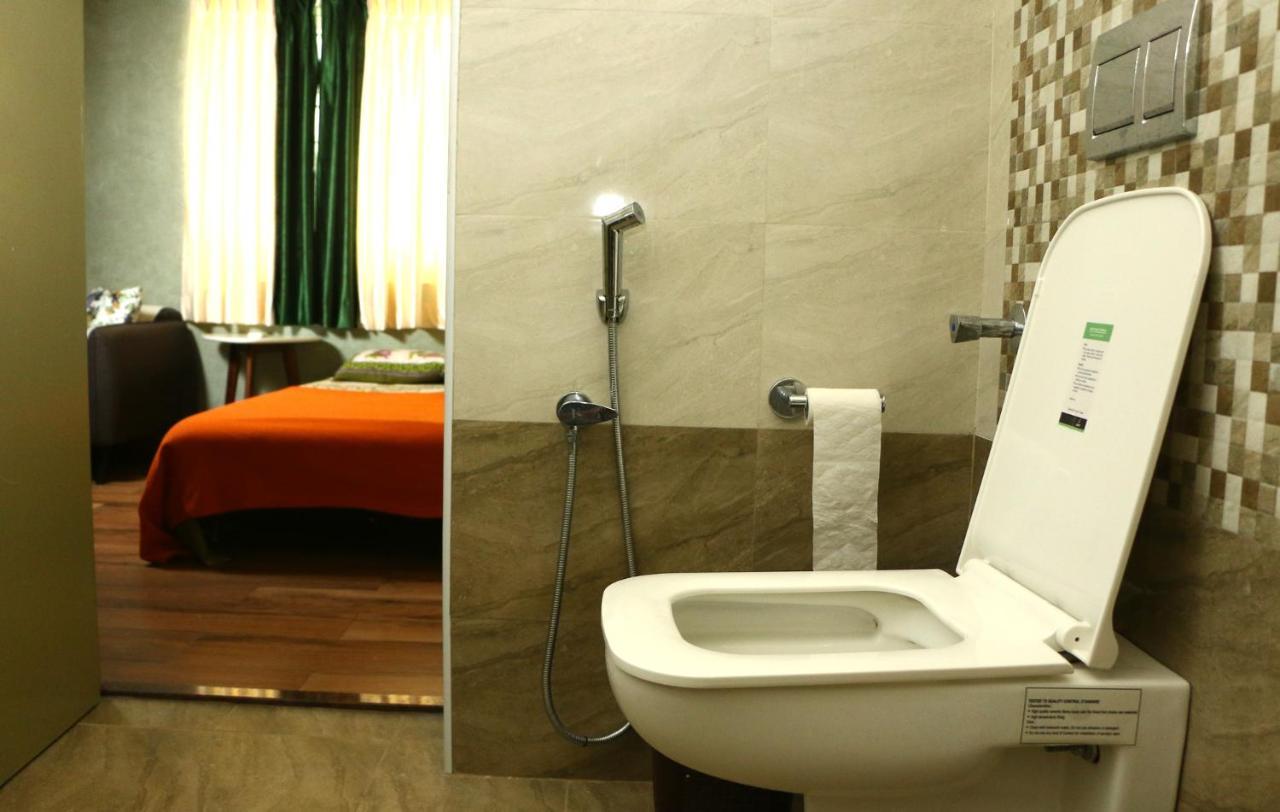 퐁디셰리 Penthouse 2Bhk With Bathtub And Terrace 빌라 외부 사진