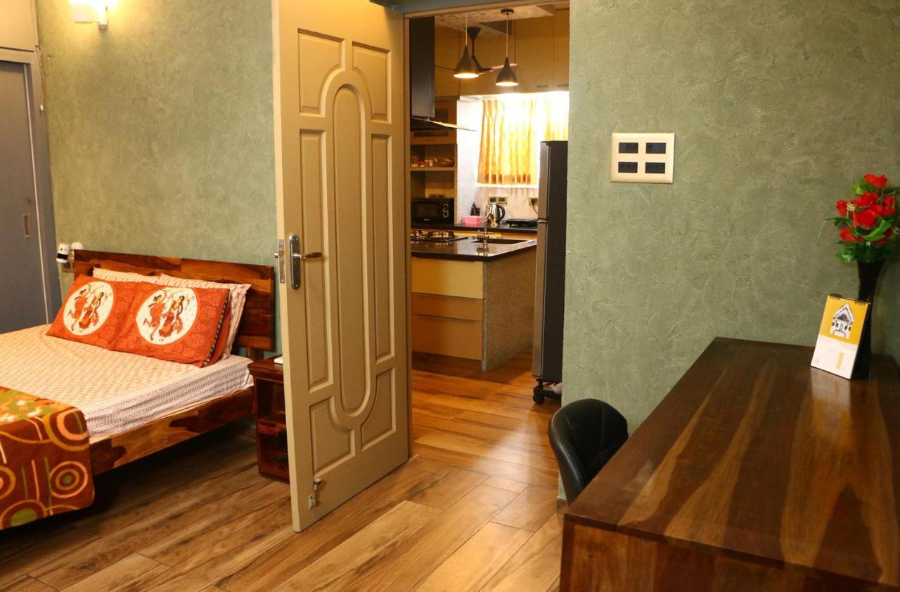 퐁디셰리 Penthouse 2Bhk With Bathtub And Terrace 빌라 외부 사진